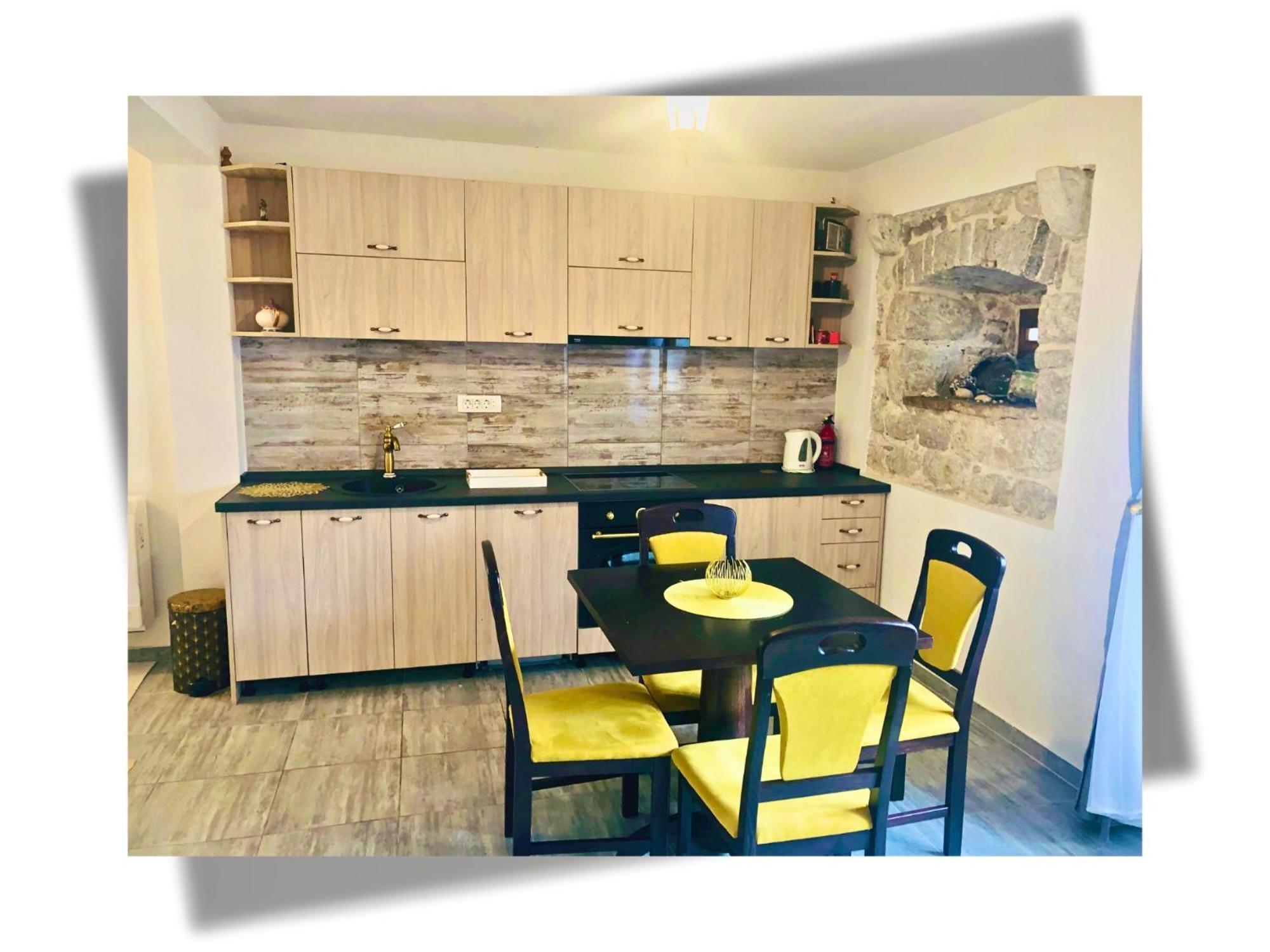 Apartments Djurovic كوتور المظهر الخارجي الصورة